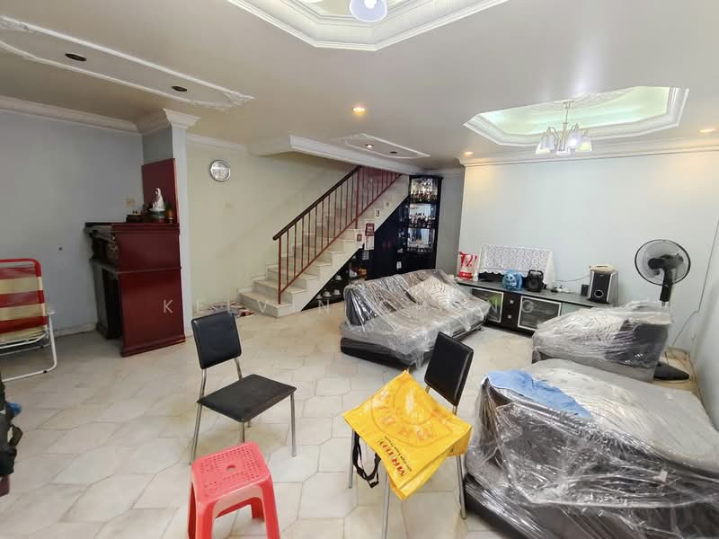 2-storey Terraced House for Sale in Ipoh (Perak) - Kelvin Chong - Living Room - PropertyGuru.com.my