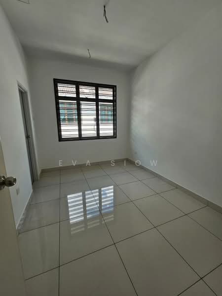 2-storey Terraced House for Sale in Taman Mutiara Rini (Skudai) - Eva Siow - Interior - PropertyGuru.com.my