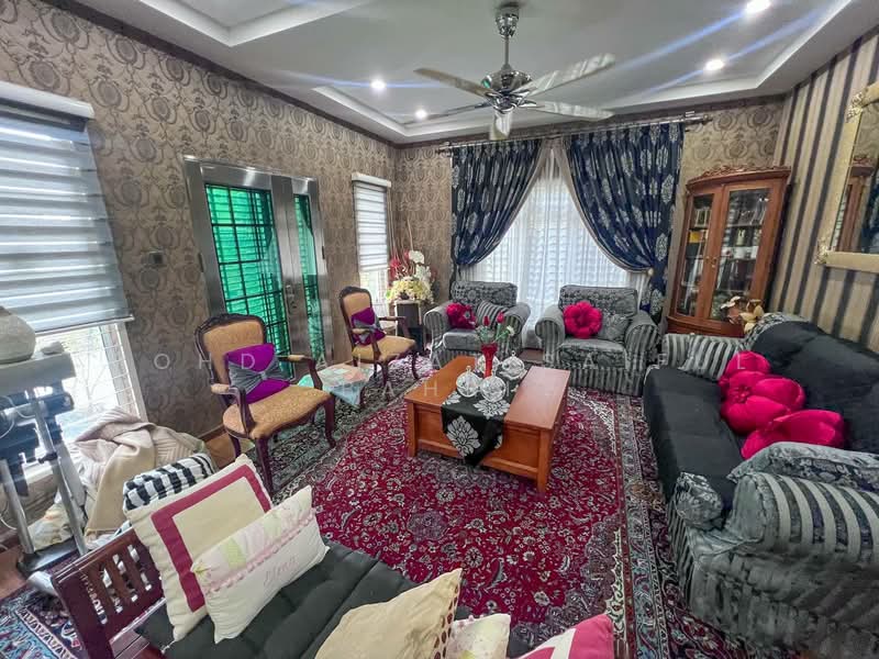 Bungalow for Sale in Ampang (Selangor) - Mohd Aizat Saiful Bahri - Living Room - PropertyGuru.com.my