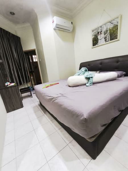 Taman Nusa Jaya Mas untuk Untuk Dijual - RM 578,000, Feb 2026 - Bedroom - PropertyGuru.com.my