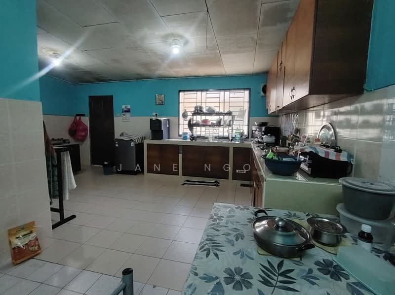 2-storey Terraced House for Sale in Johor Bahru (Johor) - Jane Ngoi - Kitchen - PropertyGuru.com.my