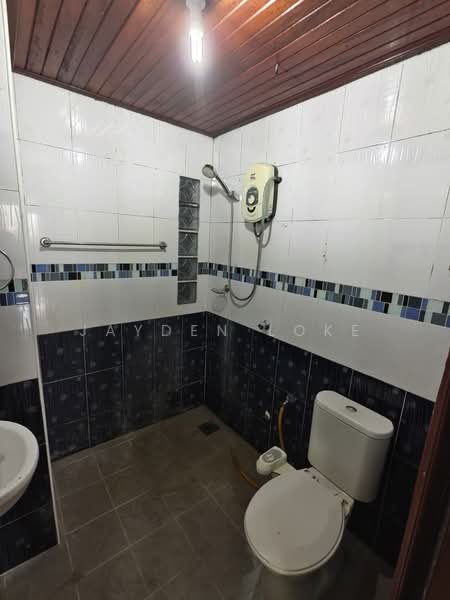 Condominium for Sale at City Garden Palm Villa Condominium - Jayden Loke - Bathroom - PropertyGuru.com.my