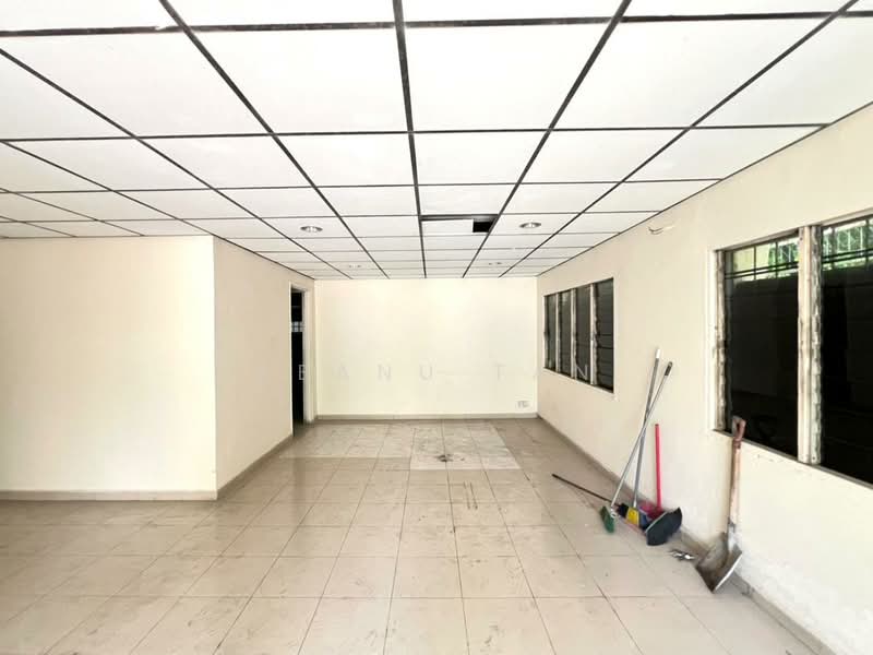 Commercial Semi-D for Rent in Jalan Klang Lama (Old Klang Road) (Kuala Lumpur) - Keanu Tan - Interior - PropertyGuru.com.my