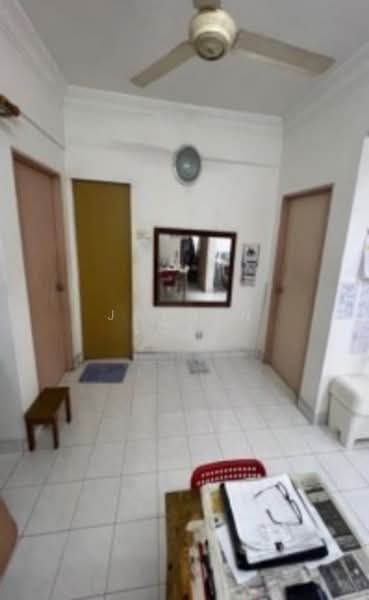 Apartment for Sale at Prisma Perdana - Jayden Loke - Living Room - PropertyGuru.com.my