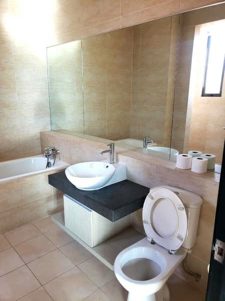 Semi-Detached House for Sale in Seputeh (Kuala Lumpur) - KK . - Bathroom - PropertyGuru.com.my