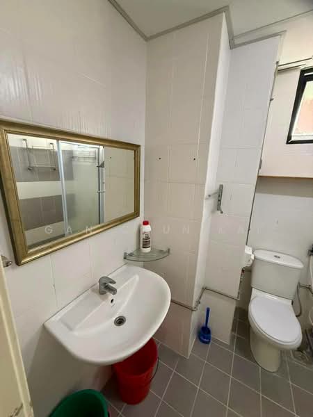 Condominium for Rent at Grand Ocean - Gan Chun Kai - Bathroom - PropertyGuru.com.my