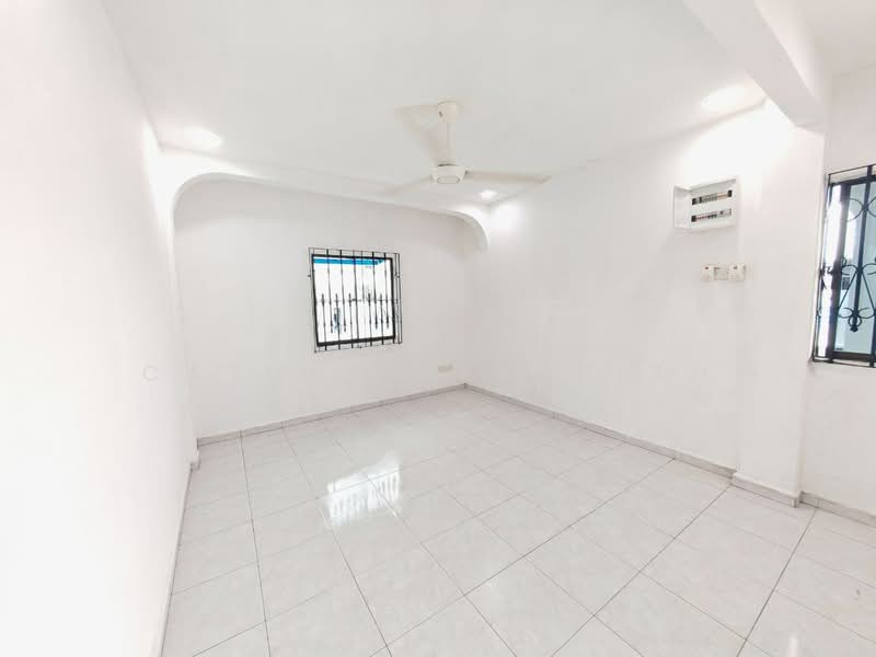 1-storey Terraced House for Rent in Taman Sri Skudai (Skudai) - Catherine Chiah - Interior - PropertyGuru.com.my
