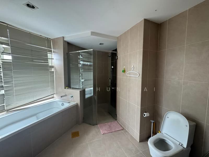 Gurney Paragon untuk Untuk Disewa - RM 6,500 /bulan, Mac 2026 - Bathroom - PropertyGuru.com.my