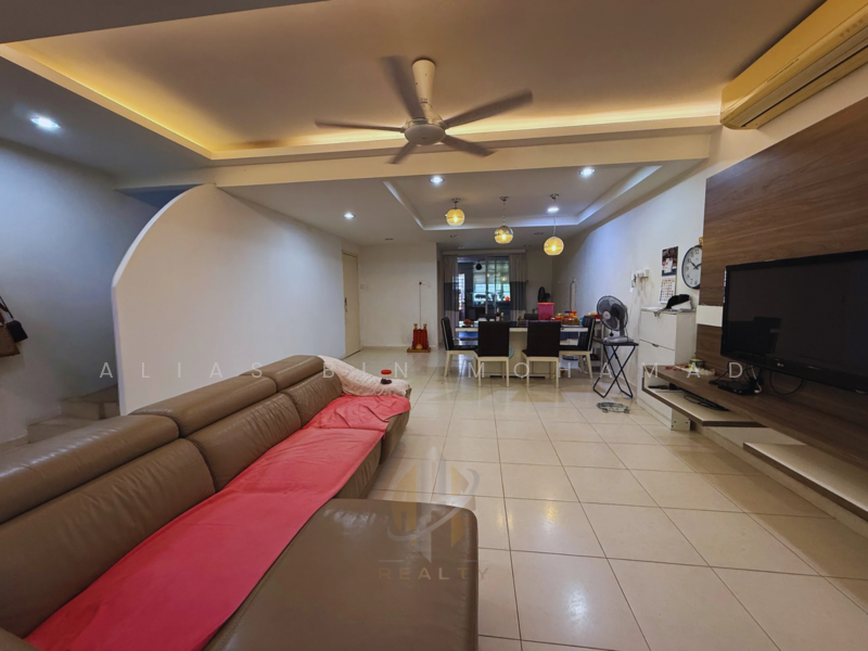 2-storey Terraced House for Sale in Kampung Tok Adis (Kuala Ibai) - Alias Bin Mohamad - Living Room - PropertyGuru.com.my