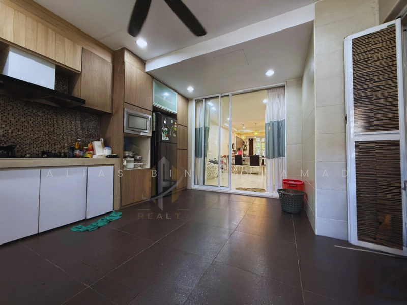 2-storey Terraced House for Sale in Kampung Tok Adis (Kuala Ibai) - Alias Bin Mohamad - Kitchen - PropertyGuru.com.my