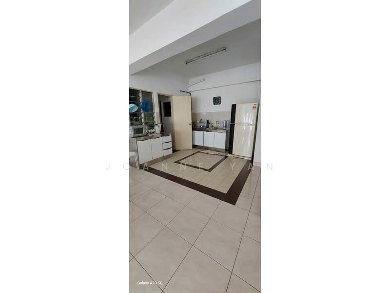 Endah Puri untuk Untuk Disewa - RM 1,900 /bulan, Mac 2026 - Kitchen - PropertyGuru.com.my
