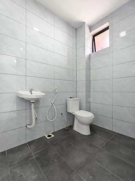 2-storey Terraced House for Sale in Saleng (Senai) - Ck Leow - PropertyGuru.com.my