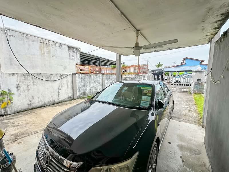 2-storey Terraced House for Sale in Taman Keramat (Ulu Kelang) - Azli Ibrahim - Exterior - PropertyGuru.com.my