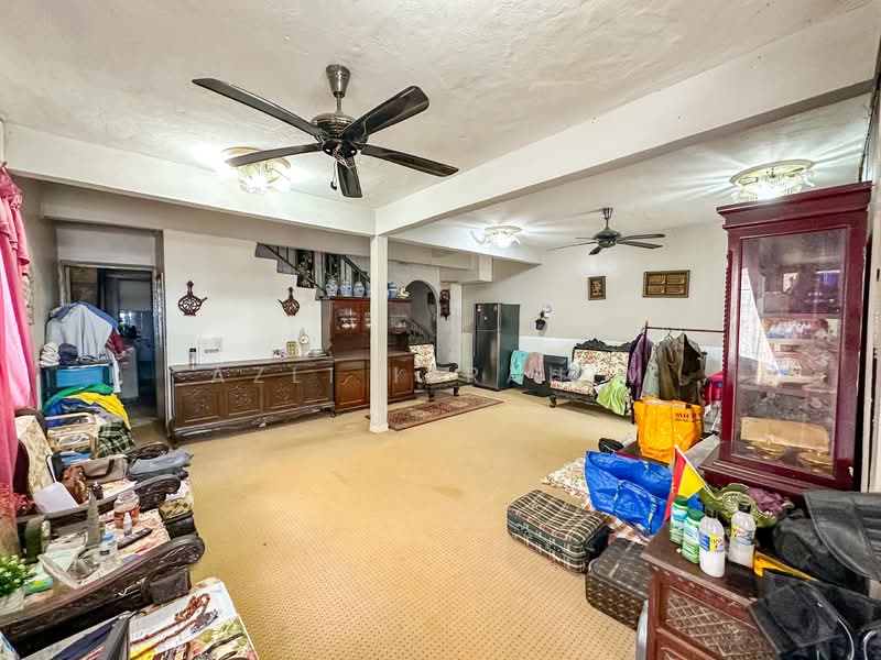 2-storey Terraced House for Sale in Taman Keramat (Ulu Kelang) - Azli Ibrahim - Living Room - PropertyGuru.com.my