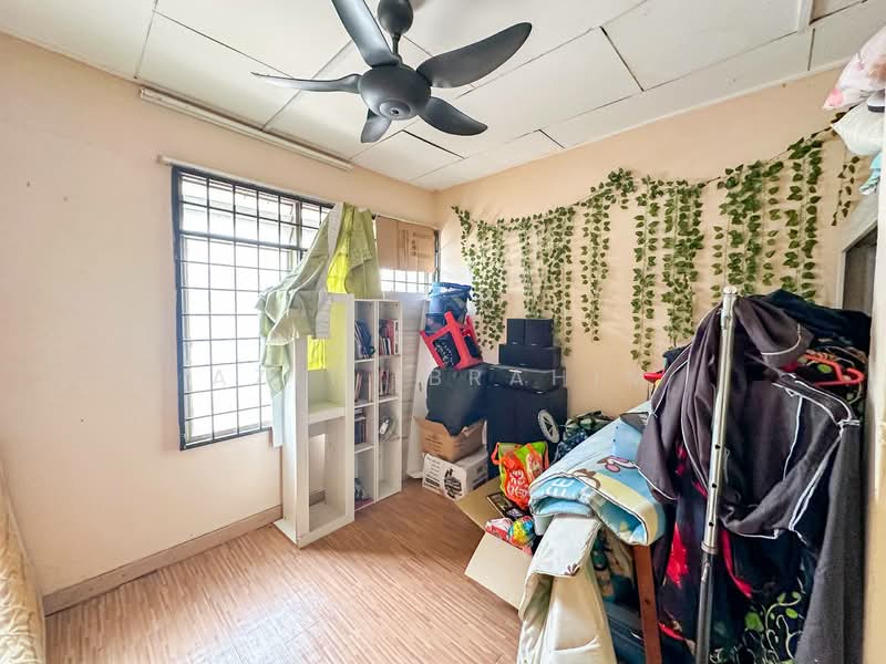 2-storey Terraced House for Sale in Taman Keramat (Ulu Kelang) - Azli Ibrahim - Interior - PropertyGuru.com.my