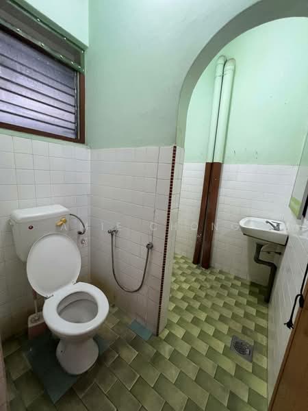 2-storey Terraced House for Sale in Taman Pengkalan Barat (Ipoh) - Amie Chong - Bathroom - PropertyGuru.com.my
