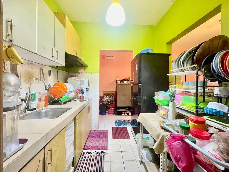 Condominium for Sale at Cengal Condominium - Azli Ibrahim - Kitchen - PropertyGuru.com.my