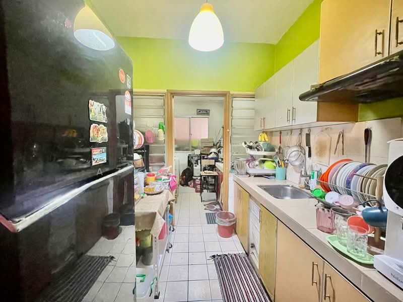 Condominium for Sale at Cengal Condominium - Azli Ibrahim - Kitchen - PropertyGuru.com.my