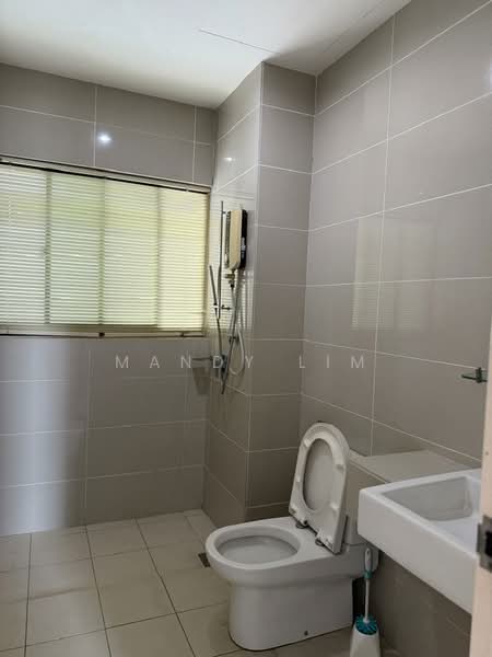 Condominium for Rent at Mirage By The Lake - Mandy Lim - Bathroom - PropertyGuru.com.my