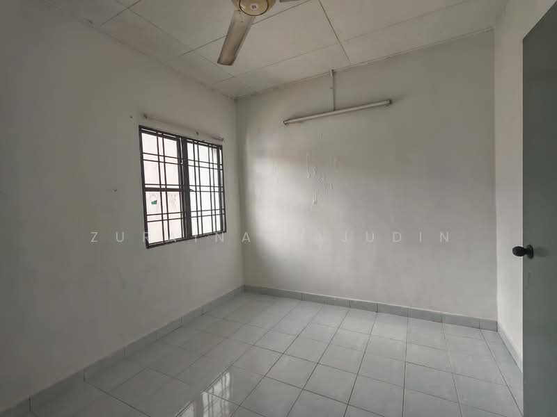 2-storey Terraced House for Rent in Seksyen 7 (Shah Alam) - Zuraina Rajudin - Interior - PropertyGuru.com.my
