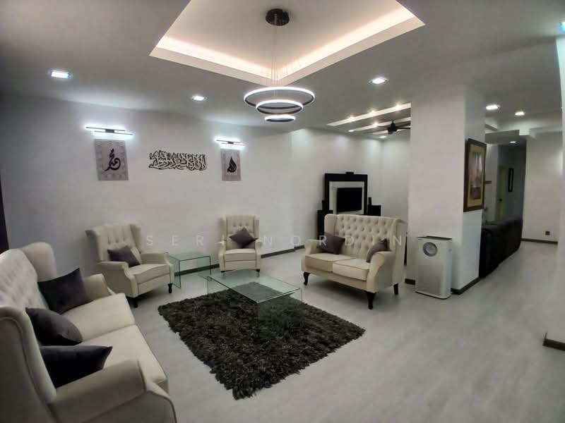 Seksyen 7 untuk Untuk Dijual - RM 1,350,000, Feb 2026 - Living Room - PropertyGuru.com.my