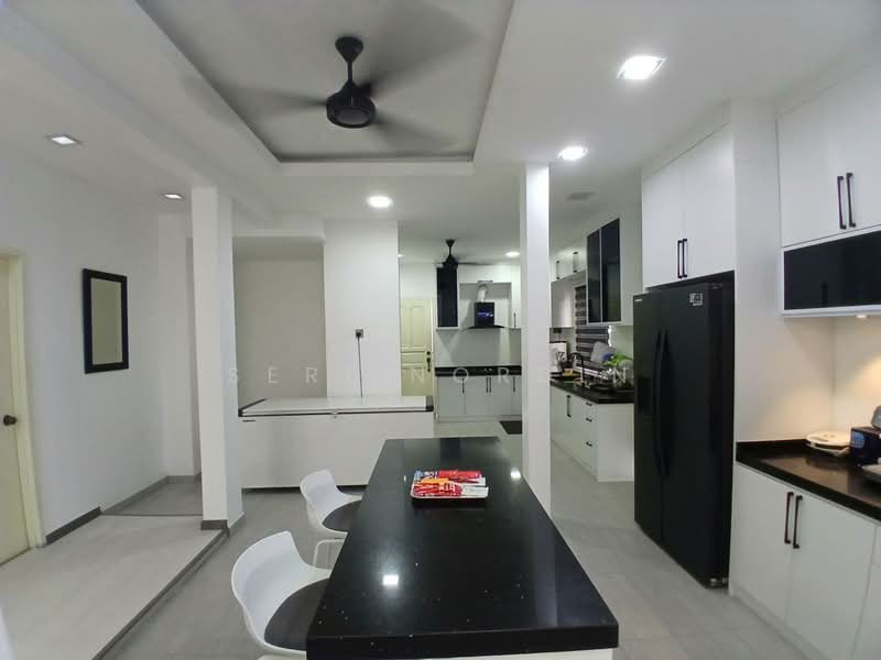 Seksyen 7 untuk Untuk Dijual - RM 1,350,000, Feb 2026 - Kitchen - PropertyGuru.com.my