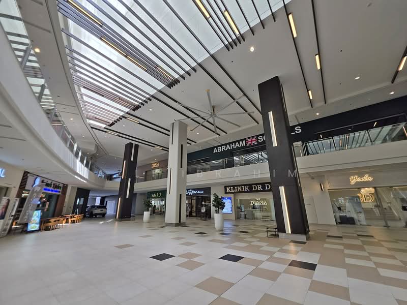 Shop for Sale in Bandar Baru Bangi (Selangor) - Azli Ibrahim - Interior - PropertyGuru.com.my