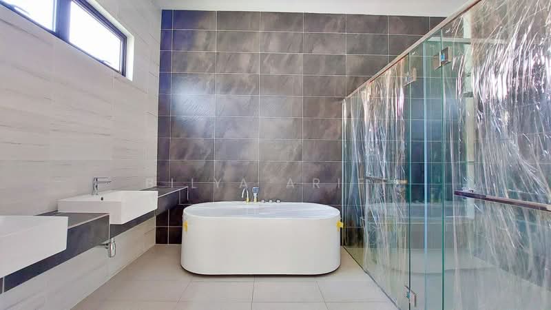 Bungalow for Sale in Kajang (Selangor) - BILYA ARIFF - Bathroom - PropertyGuru.com.my