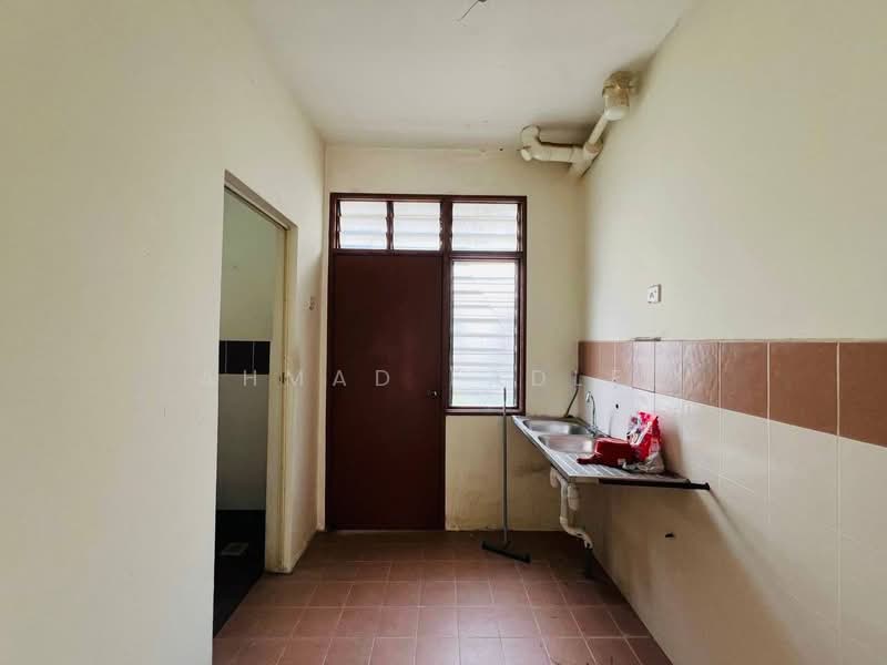 2-storey Terraced House for Sale in Sepang (Selangor) - Ahmad Fadlee - PropertyGuru.com.my