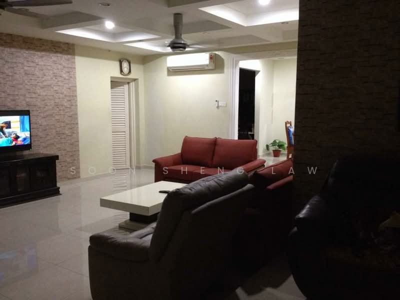 2-storey Terraced House for Sale in Prima Saujana (Kajang) - Soon Sheng Law - Living Room - PropertyGuru.com.my