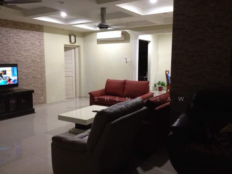 2-storey Terraced House for Sale in Prima Saujana (Kajang) - Soon Sheng Law - Living Room - PropertyGuru.com.my
