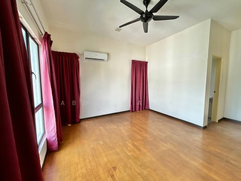 Bungalow for Sale in Taman Prima Saujana (Kajang) - Abdul Qadir - PropertyGuru.com.my