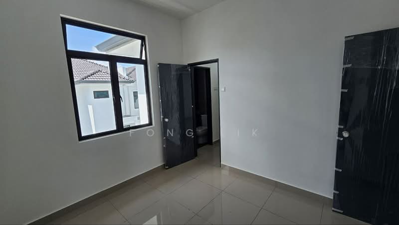 2-storey Terraced House for Sale in Taman Austin Duta (Tebrau) - Fong Lik - PropertyGuru.com.my