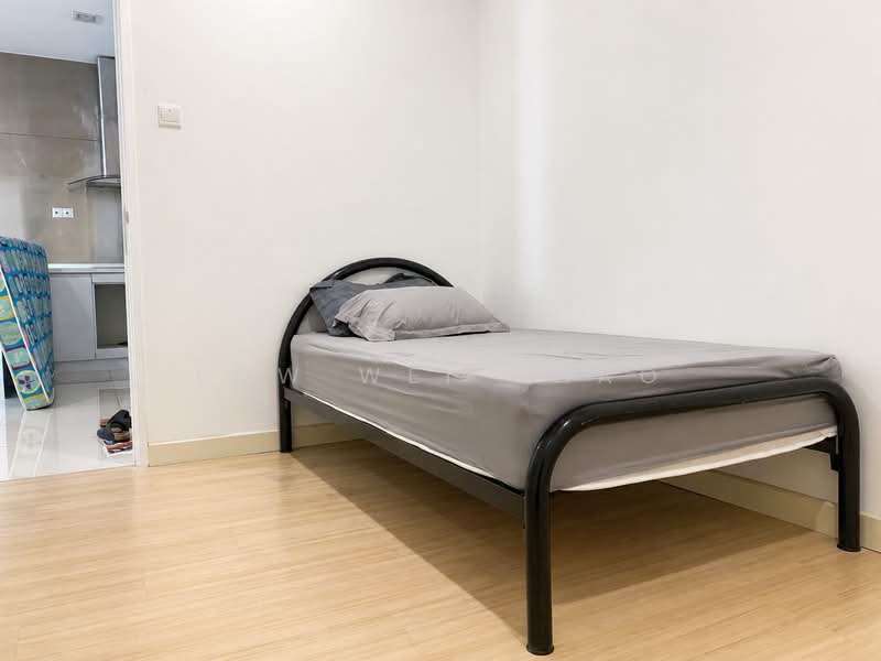 Servis Apartment untuk Disewa di Camellia Serviced Suites - Low Wei Chao - Bedroom - PropertyGuru.com.my