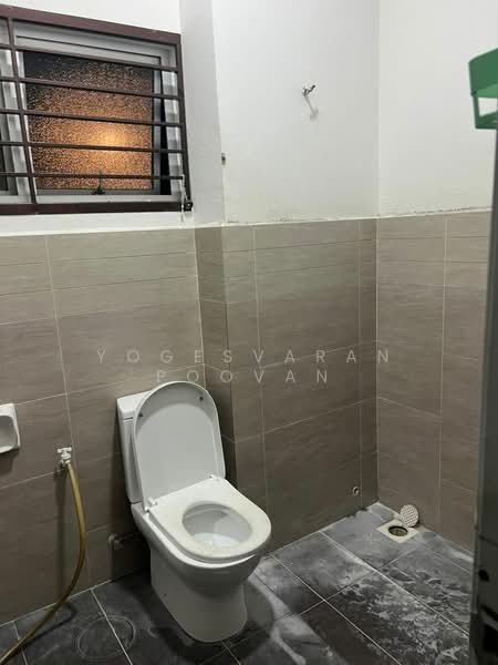 2-storey Terraced House for Rent in Taman Saga (Klang) - Yogesvaran Poovan - Bathroom - PropertyGuru.com.my