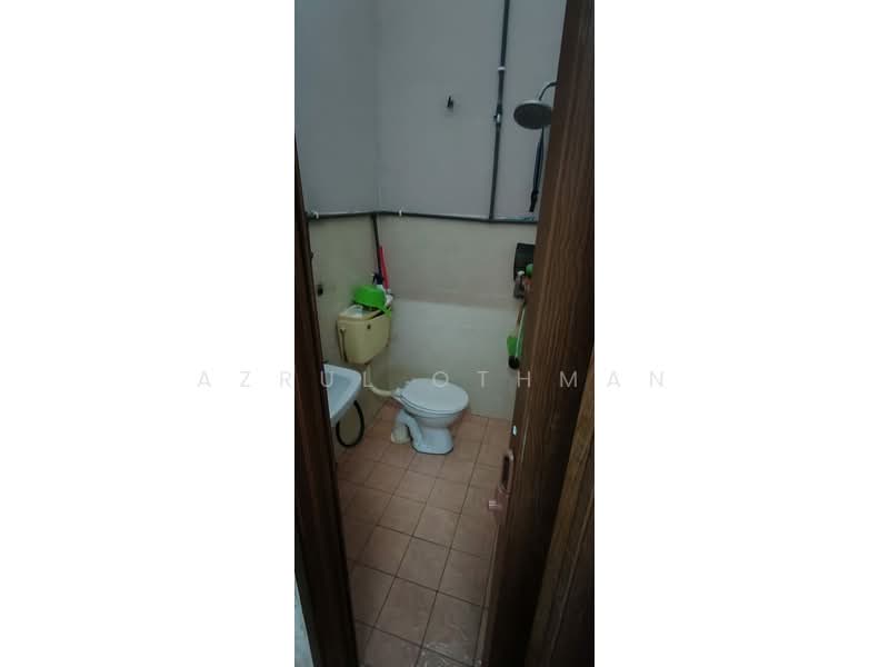 Taman Mantau Indah untuk Untuk Dijual - RM 295,000, Feb 2026 - Bathroom - PropertyGuru.com.my