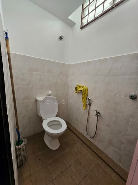 Shop for Sale in Taman Kota Laksamana (Melaka City) - Helen BF - Bathroom - PropertyGuru.com.my