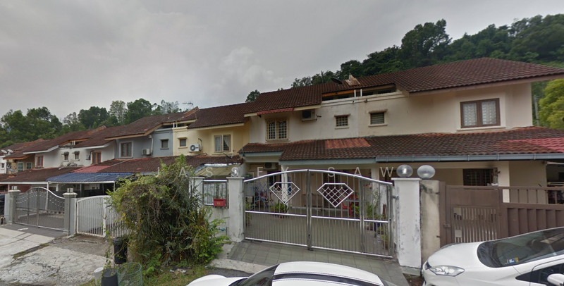 2-storey Terraced House for Sale in Kota Perdana (Seri Kembangan) - Jassey Saw - Exterior - PropertyGuru.com.my
