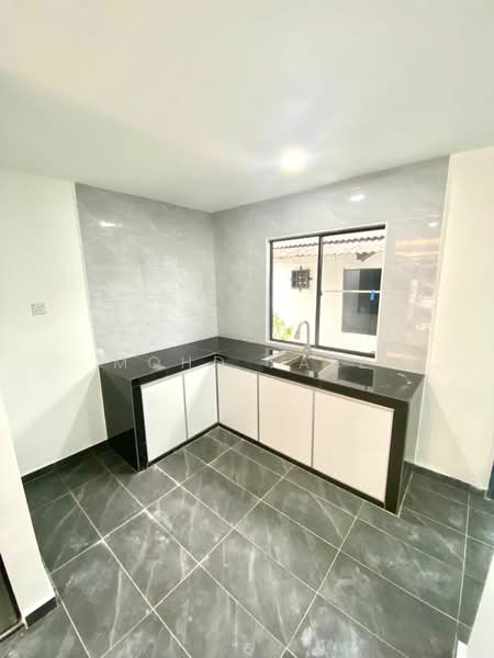 Taman Universiti untuk Untuk Dijual - RM 409,000, Mac 2026 - Kitchen - PropertyGuru.com.my