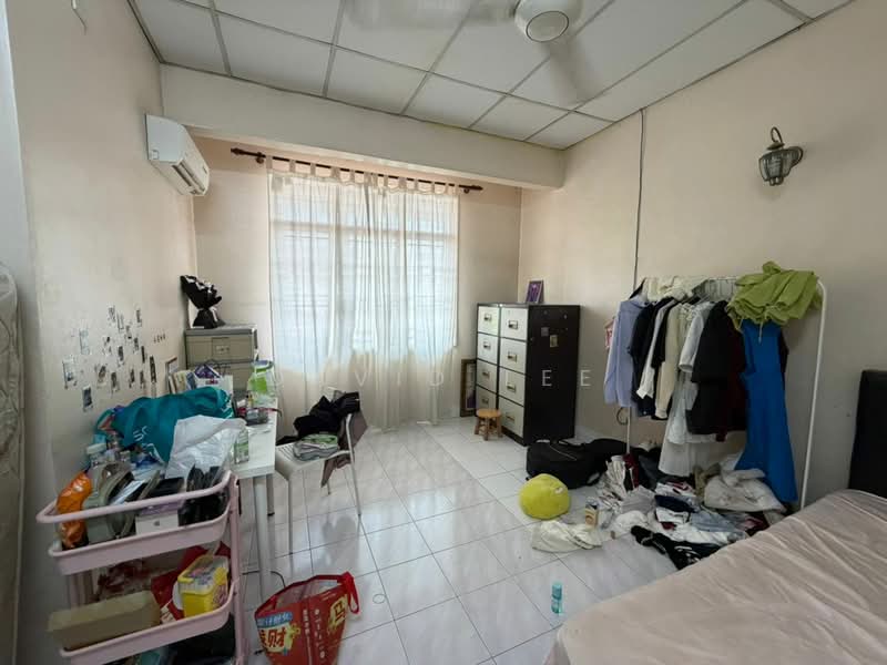 2-storey Terraced House for Sale in Taman Sungai Bakap (Sungai Bakap) - David Lee - Bedroom - PropertyGuru.com.my