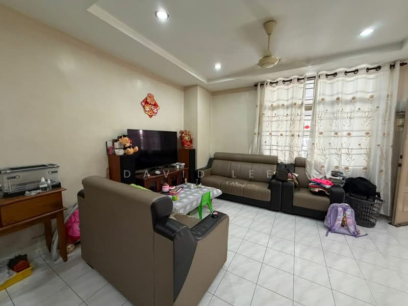 2-storey Terraced House for Sale in Taman Sungai Bakap (Sungai Bakap) - David Lee - Living Room - PropertyGuru.com.my