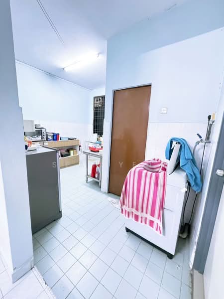 2-storey Terraced House for Sale in Masai (Johor) - Sean Yeoh - Kitchen - PropertyGuru.com.my