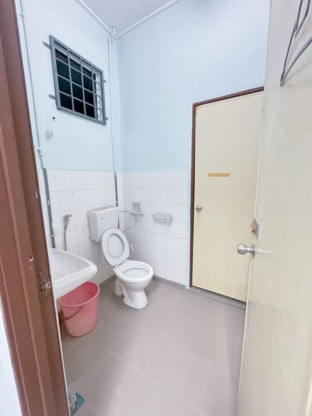 2-storey Terraced House for Sale in Masai (Johor) - Sean Yeoh - Bathroom - PropertyGuru.com.my