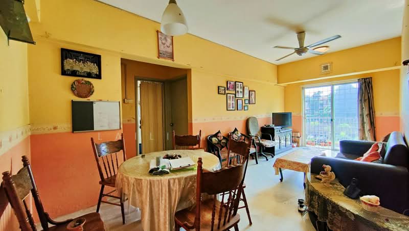 Condominium for Sale at Gardenia Court - Laili Mihdar - Living Room - PropertyGuru.com.my