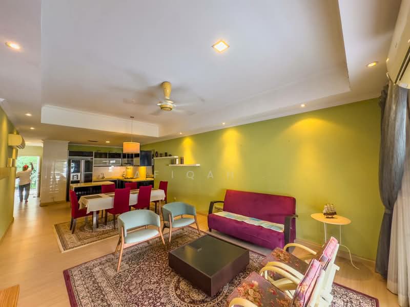 Townhouse for Sale in Country Heights (Kajang) - Afiqah . - Living Room - PropertyGuru.com.my