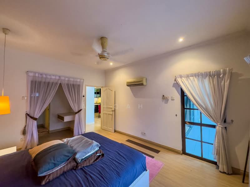 Townhouse for Sale in Country Heights (Kajang) - Afiqah . - Bedroom - PropertyGuru.com.my
