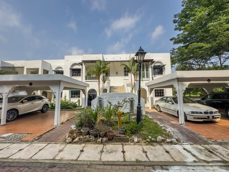 Townhouse for Sale in Country Heights (Kajang) - Afiqah . - Exterior - PropertyGuru.com.my