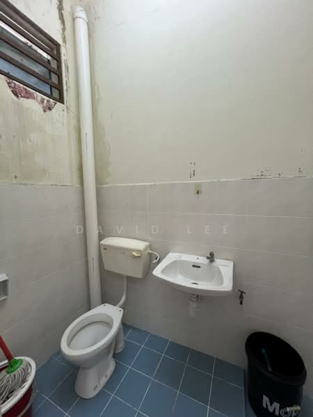 Taman Fajar Indah untuk Untuk Dijual - RM 480,000, Feb 2026 - Bathroom - PropertyGuru.com.my