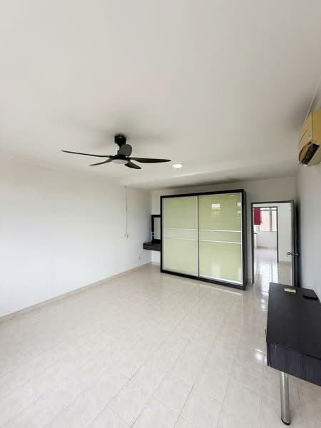 Townhouse for Sale in Johor Bahru (Johor) - YC Fung - Bedroom - PropertyGuru.com.my