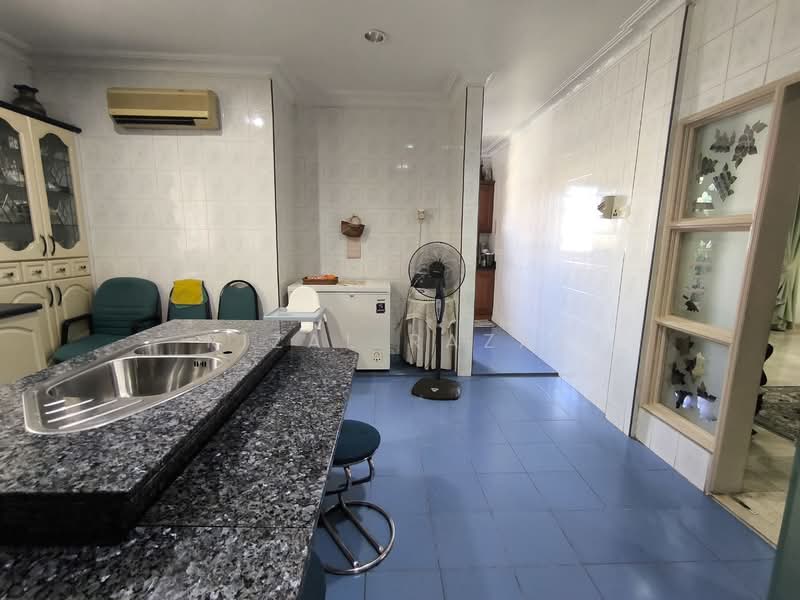 Petaling Jaya untuk Untuk Dijual - RM 3,000,000, Mac 2026 - Kitchen - PropertyGuru.com.my